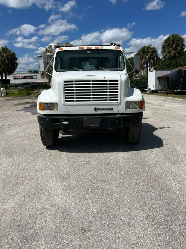 1998 INTERNATIONAL 4700 - Image 3